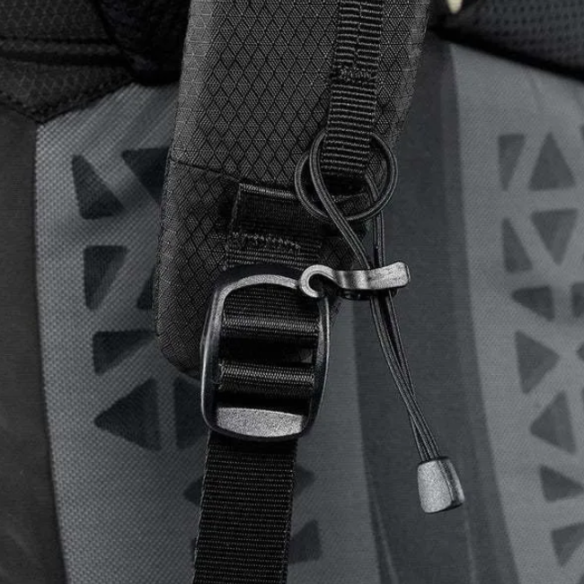 Kailas Mystery III Lightweight Waterproof Trekking Backpack 40+2L - Green S